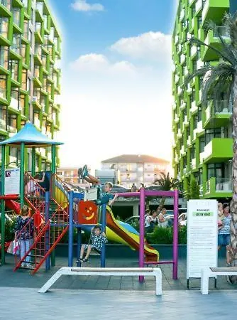 Апартаменты Superior Panoramic 3 Seaview Indoor Pool & *
